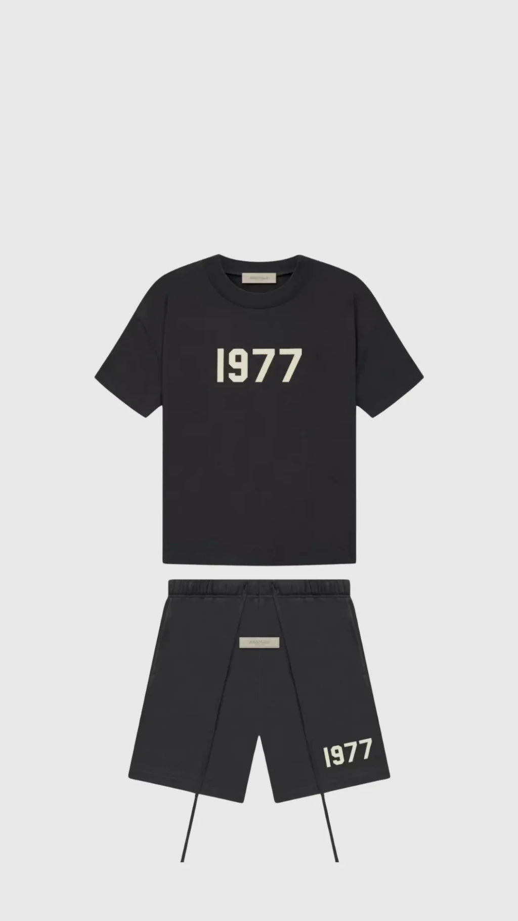 Ensemble 1977 – Noir