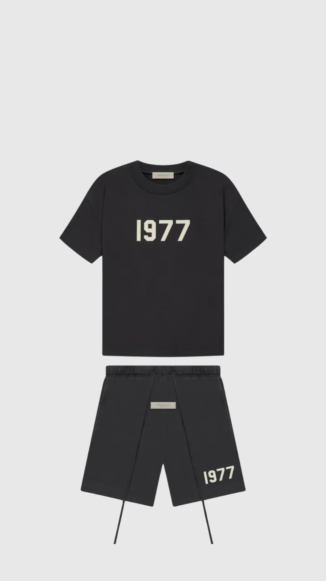 Ensemble 1977 – Noir