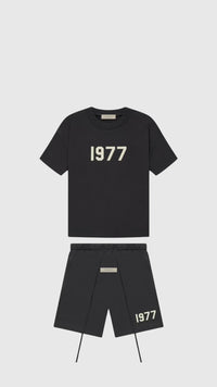Ensemble 1977 – Noir